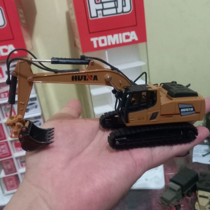 DIECAST MINIATUR ALAT BERAT EXCAVATOR TAMBANG BEKO KONSTRUKSI BEGO MAINAN ANAK BESI MURAH