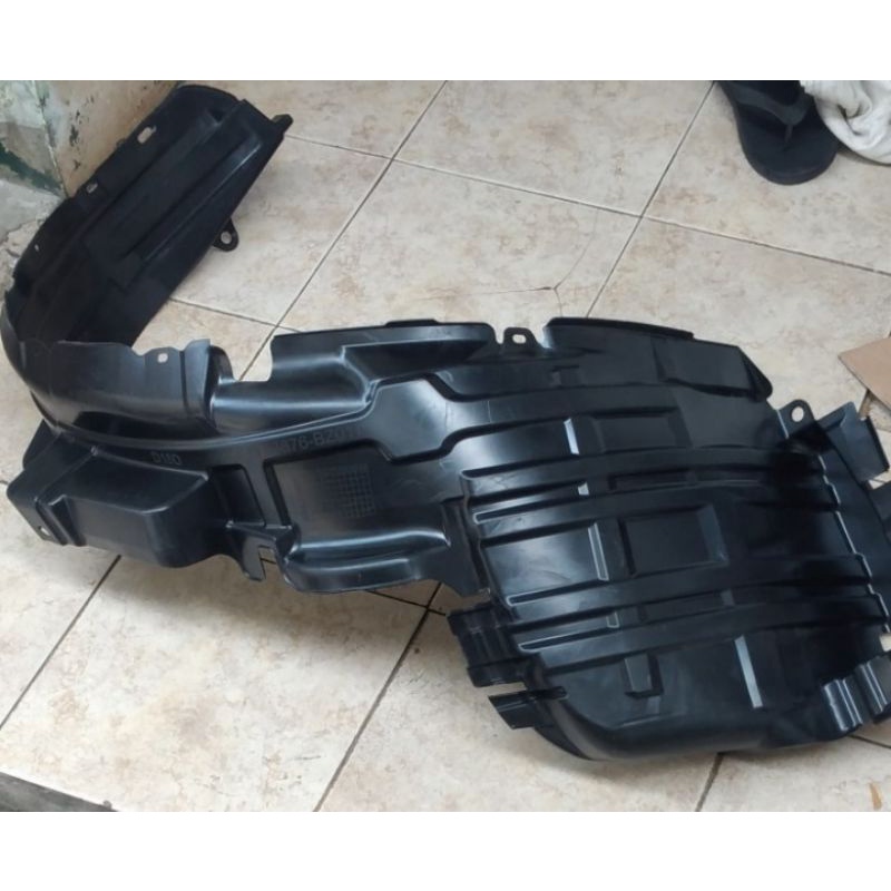 Liner fender Avanza Xenia kiri