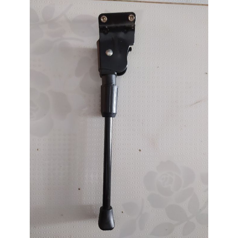Standar Samping Sepeda 26"  Hitam Murah