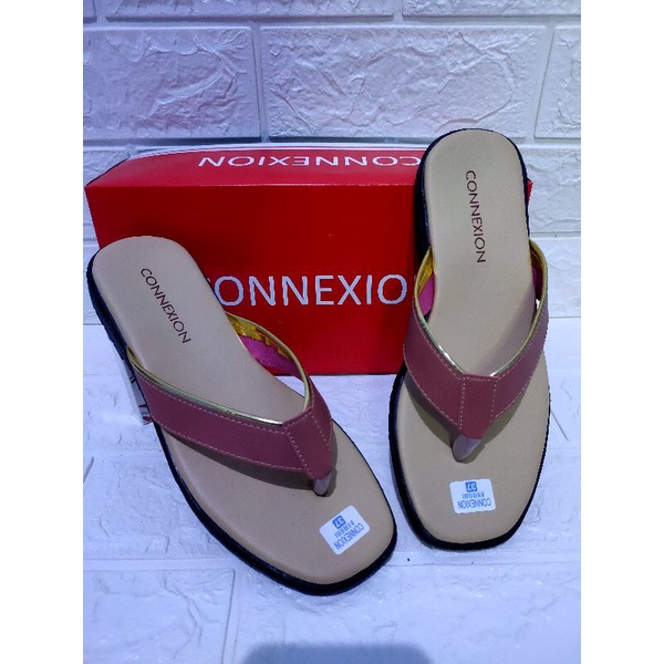 Sandal Flatshoes Connexion Japit
