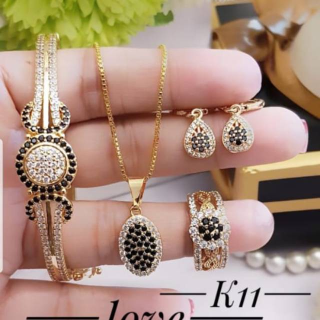 Xuping set mata hitam lapis emas 24k 0504