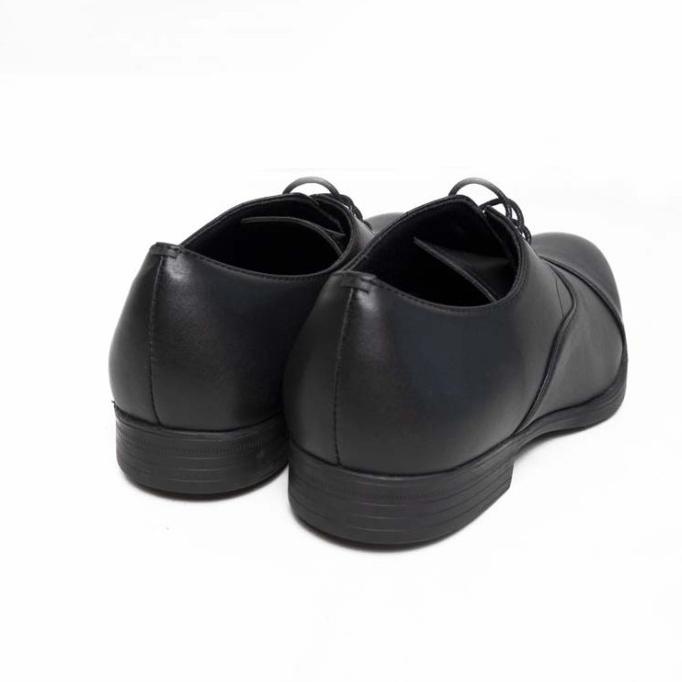 Sepatu kulit pria formal pantofel oxford quarter cap toe hitam