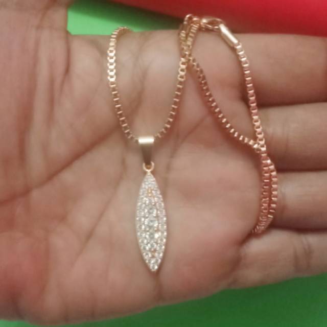 RB31. Kalung xuping wanita lapis emas dgn mata zircon ukuran 45 cm itali