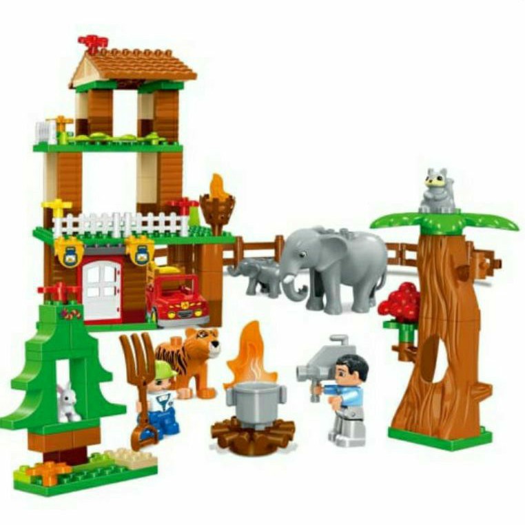 Block besar Gorock 1034 138pc Tree House Animal