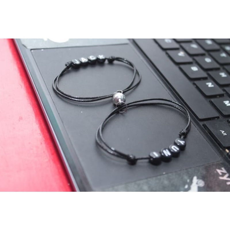 (COD) COSTUM GELANG MAGNET TALI KOREA MOTE PIPIH Gelang costum / gelang couple / gelang magnet / gelang huruf / gelang nama / gelang murah