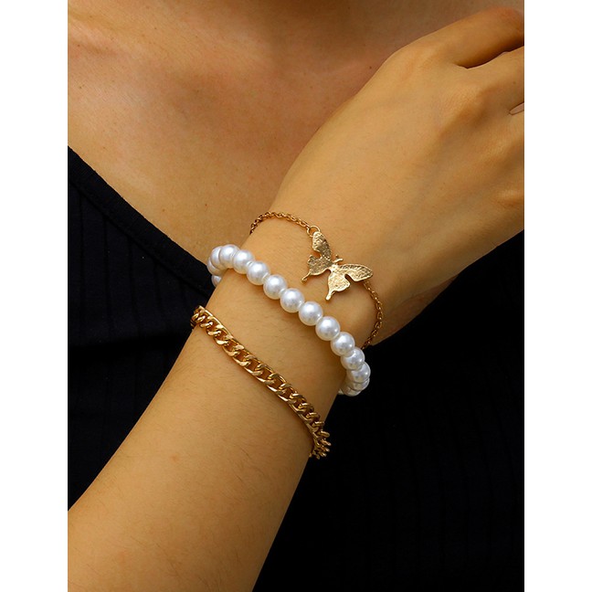 LRC Gelang Tangan Fashion Golden Imitation Pearl Alloy Butterfly Multi-layer K59863