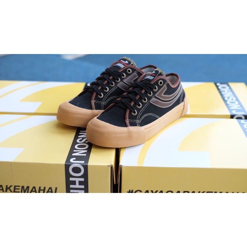 SEPATU JOHNSON PRO GALAXY LOW CUT - JHONSON LOW CUT - JONSON - ORIGINAL 100%