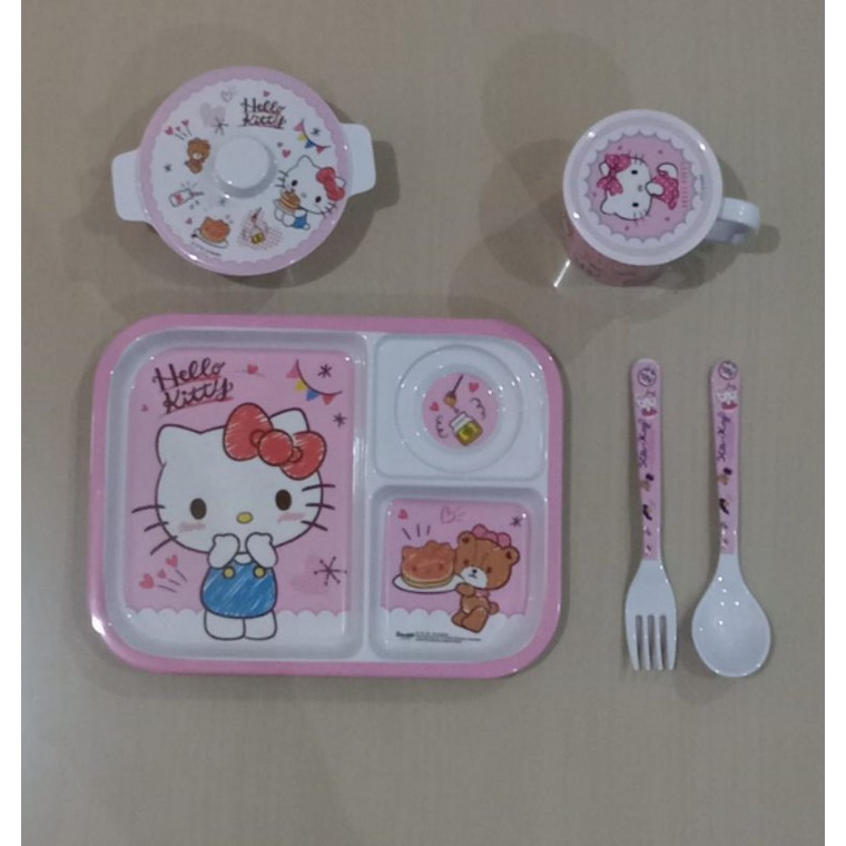 piring baby set hellokitty..doraemon