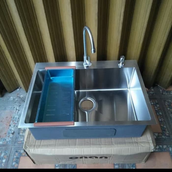 kitchen sink onan 7050