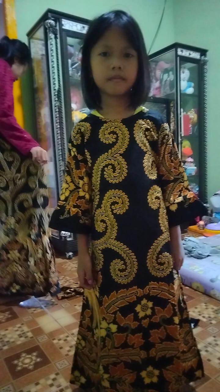 Brukat Padimas Couple Keluarga Terbaru Motif Kekinian Batik Modern Exclusive Sarimbit Seragam 77654