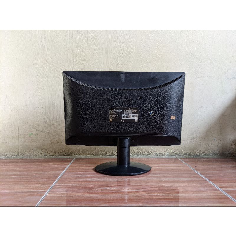 Monitor LCD AOC E1621Swb - Bekas Normal