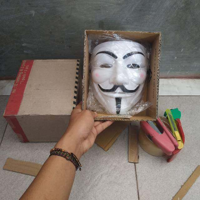 (Gratis Packing BOX) Topeng anonymous topeng hacker topeng mainan anak topeng pesta topeng vendetta