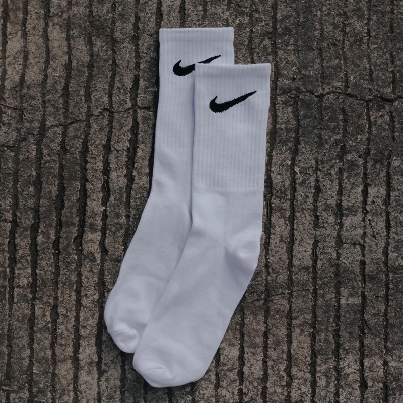 KAOS KAKI SETENGAH BETIS NIKE / KAOS KAKI OLAHRAGA