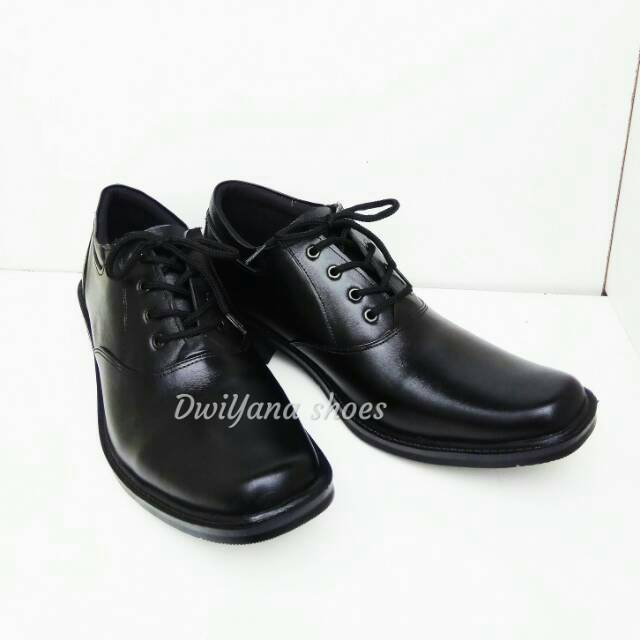 Sepatu kulit, fantofel pria, kerja kantor