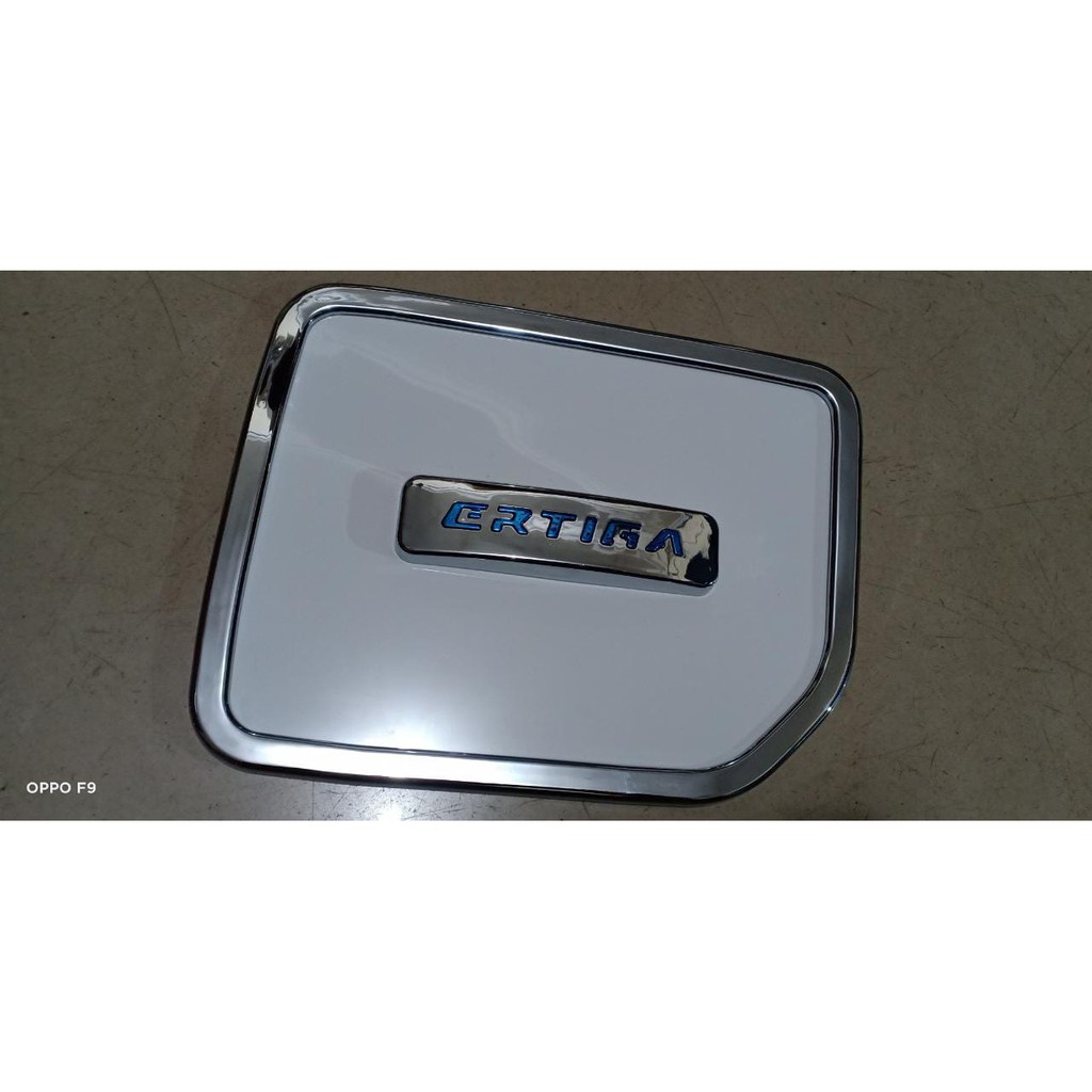 YVCZDA - SUZUKI ERTIGA TANK COVER HYBRID ERTIGA LAMA PUTIH LOGO BIRU TANK COVER ERTIGA HYBRID