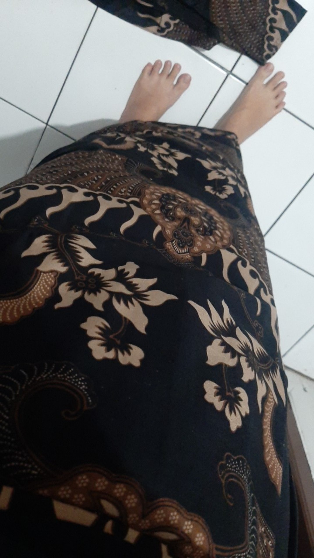 Set Batik Couple Dan Kebaya Aldiva Dusty