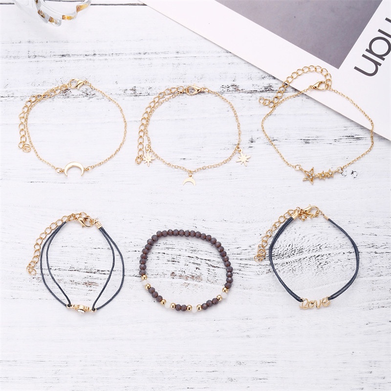 6pcs / Set Gelang Multilayer Desain Bulan Bintang Manik-Manik Berlian Untuk Wanita