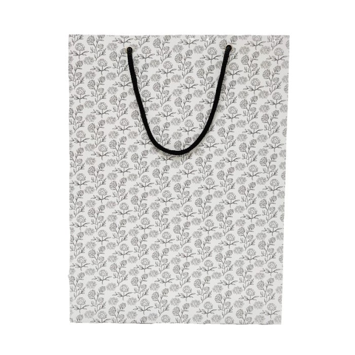 

BAYAR DITEMPAT Paperbag Medium / Goodie Bag Tabebuya BW Kamalika Artprints