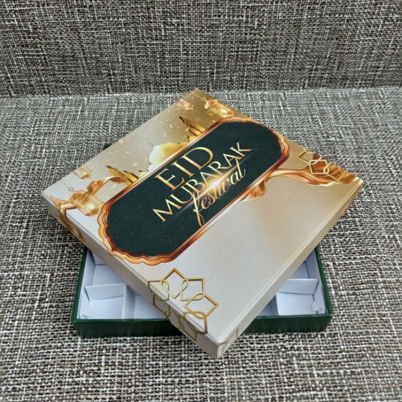 

Box nastar 30 hole - N1