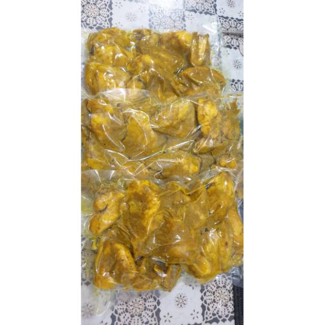 

AYAM UNGKEP SETENGAH EKOR