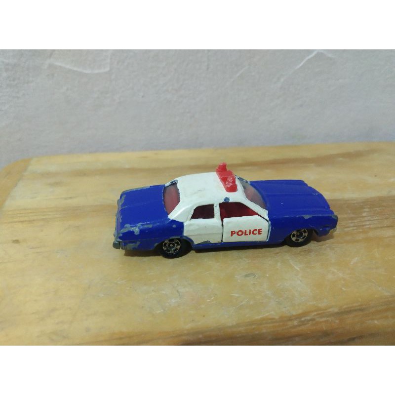 Tomica Dodge coronet custom