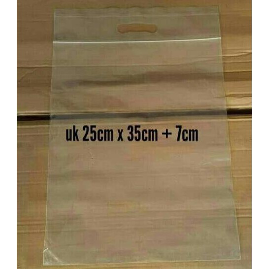 

plastik klip / clip handle 25cm x 35cm + 7cm ( 100 lbr )