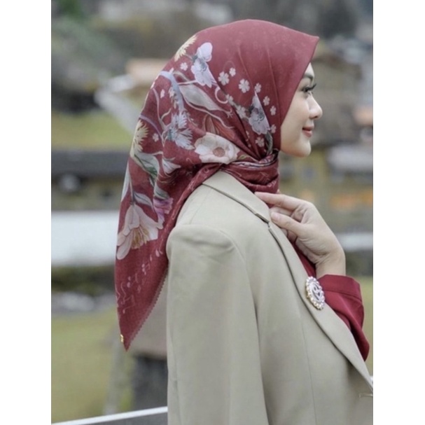 NEW BUTTONSCARVES NADA SERIES DO VOAL REG