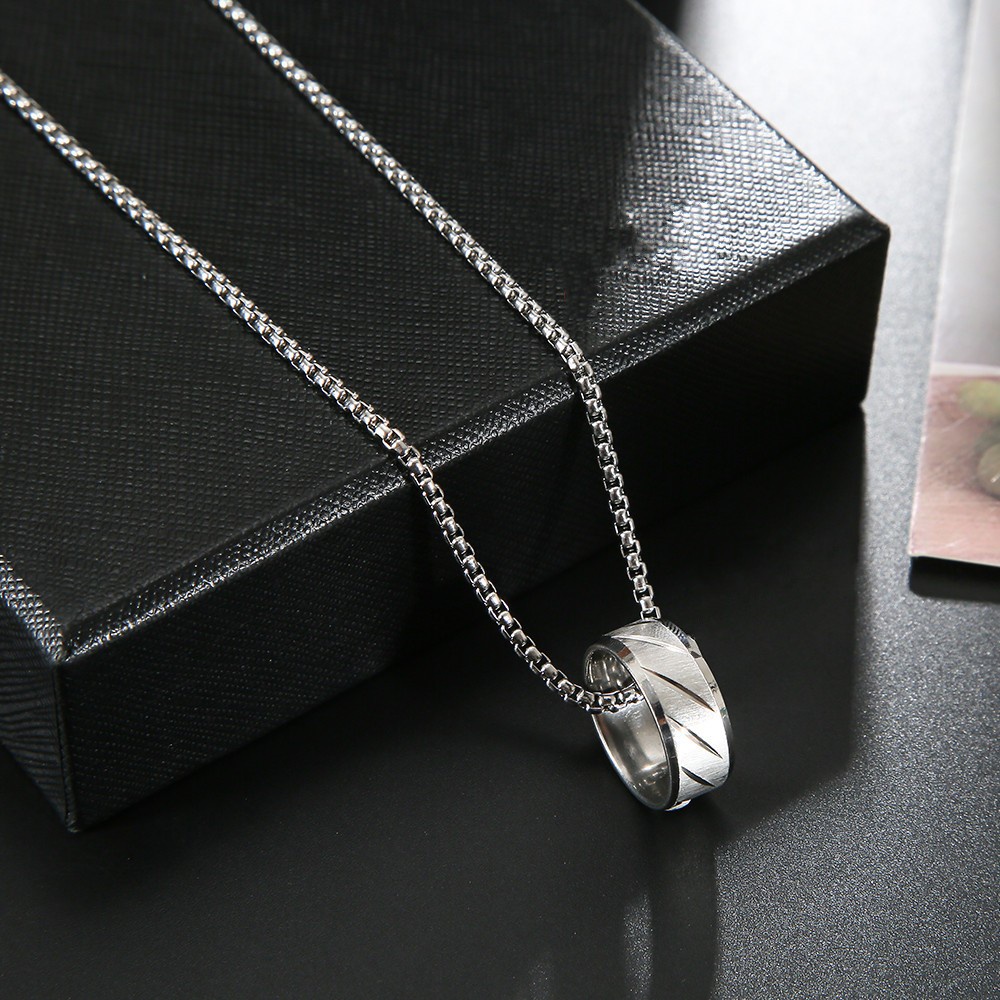Kalung Rantai Dengan Liontin Cincin Bahan Logam Untuk Pria Dan Wanita