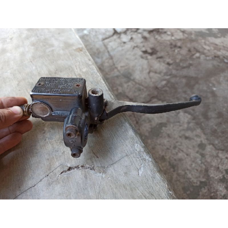 Master rem atas tirev tiger megapro