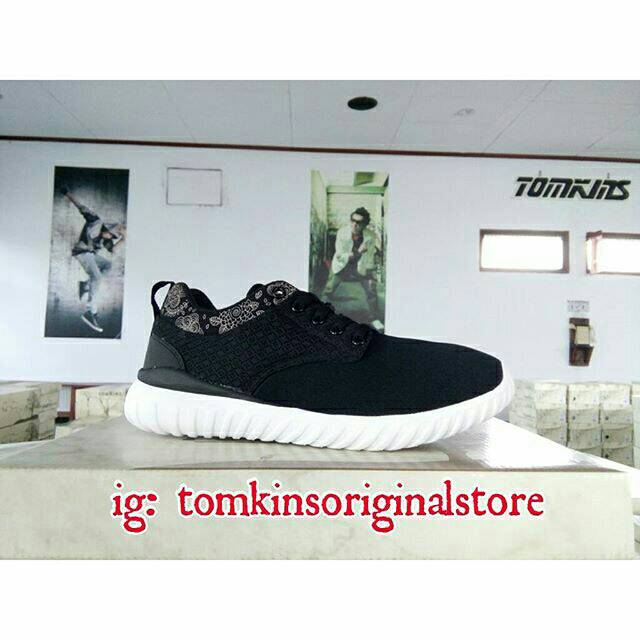 Sepatu Wanita Tomkins Beatriz Blk Brown - Sepatu Olahraga - Sepatu Sneakers - Sepatu Lari - Sepatu S