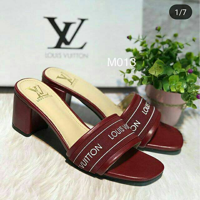 CHUNKY HEELS MERK LV