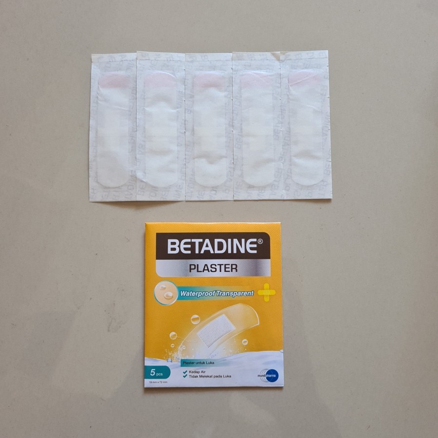 Betadine Plaster Waterproof Transparent / Plester Luka Transparan / Alat P3K / Plester Kedap Air