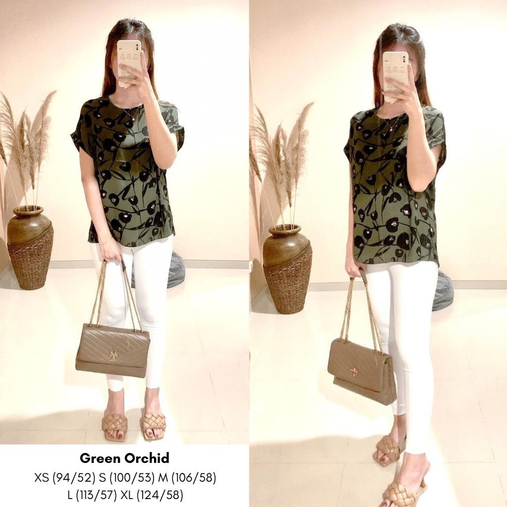 AVENUE Blouse Floral Wanita Lengan Pendek - Blouse Wanita Original Branded-1