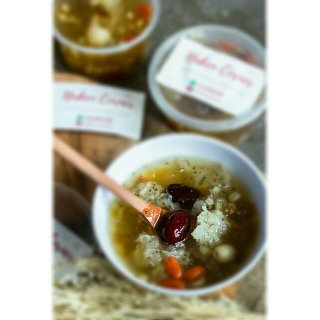 

Peach Gum Dessert