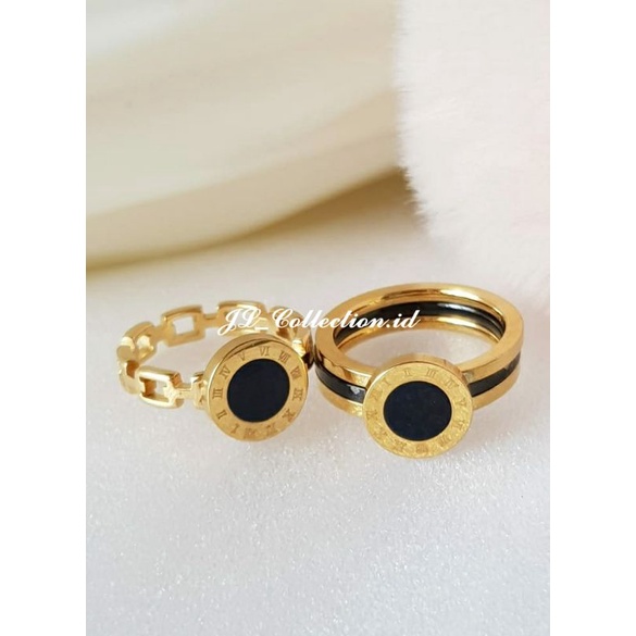 New Cincin impor titanium emas antikarat model romawi cincin titanium emas kombinasi hitam fashion