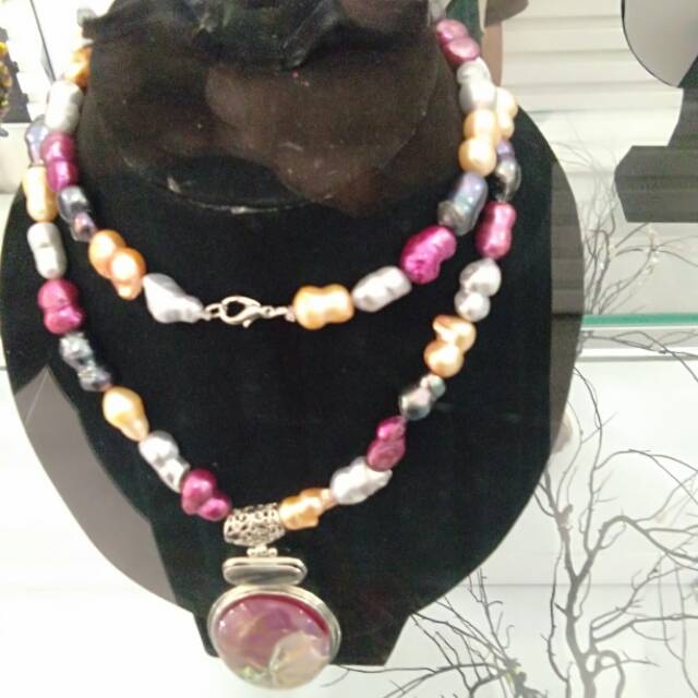 Kalung panjang mutiara tawar asli lombok