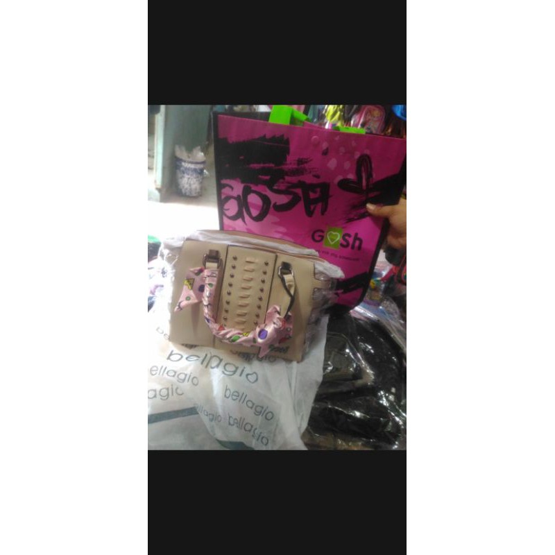 tas gosh preloved