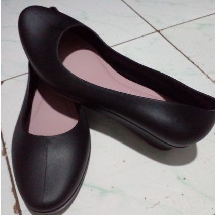 Fuhaha 711 - Sepatu Wedges Jelly Untuk Kerja Hitam Polos Hak 4 cm Size 36 - 40