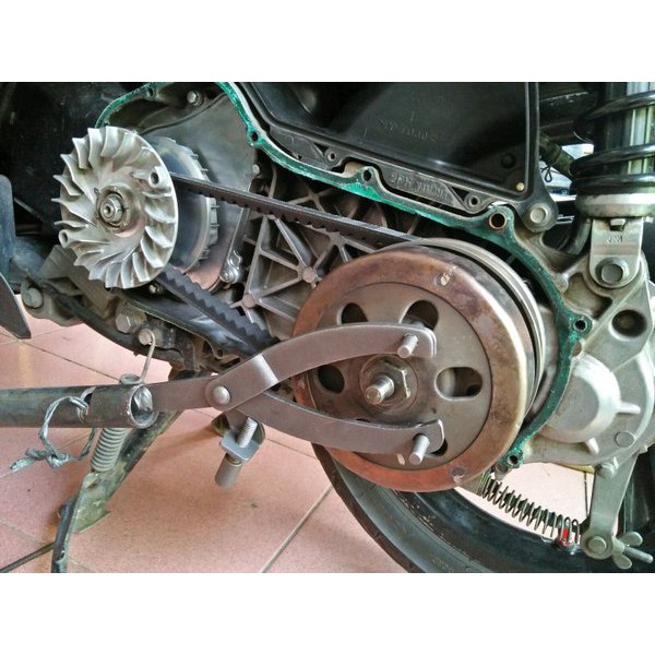 tahanan kopling tahanan cvt treker cvt kunci pully kunci cvt kunci kopling ganda kunci mur kopling