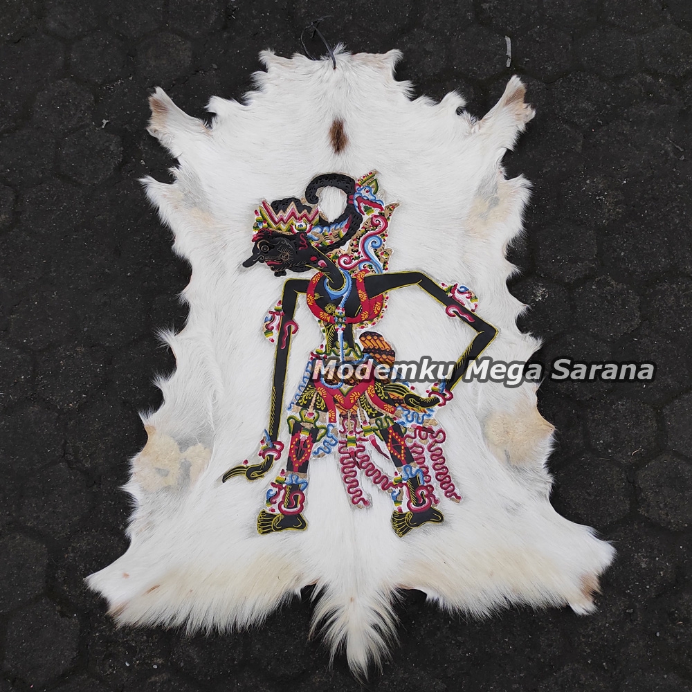 Lukisan Lembaran Wayang Gatotkaca Kulit Kambing Full Body 77x55 cm