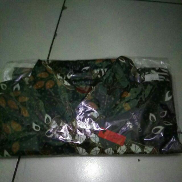 Kemeja Batik Pria Lengan Panjang Keren Model Slimfit Pas Body Merk Asli Luigi Batani Asli