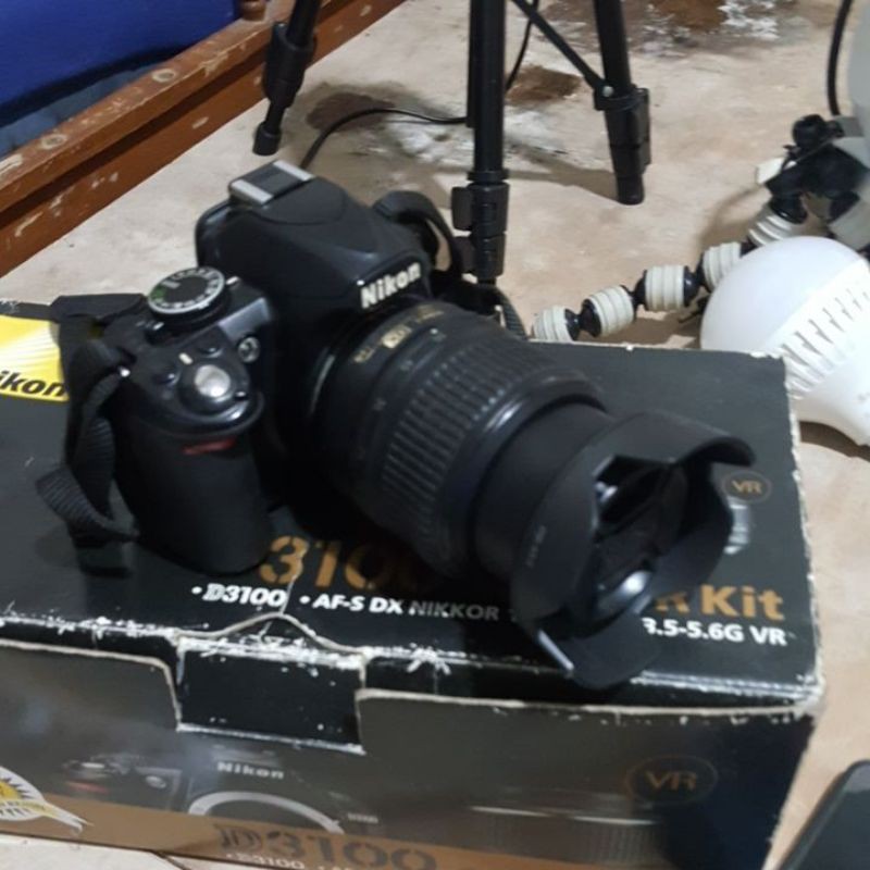 Nikon d3100 Lensa kit 18 - 55MM