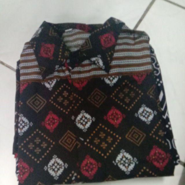 Kemeja Batik Kerja Big Size Jumbo Size Fit Xxl Ld 115 Warna Hitam Putih Casual Formal Kondangan