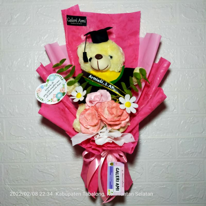 Buket Boneka Besar - Buket Boneka Wisuda - Buket Doraemon - Buket Hello Kitty - Buket Boneka Murah