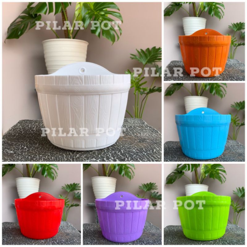 pot bunga tanaman dinding motif gentong kayu warna warni 18cm