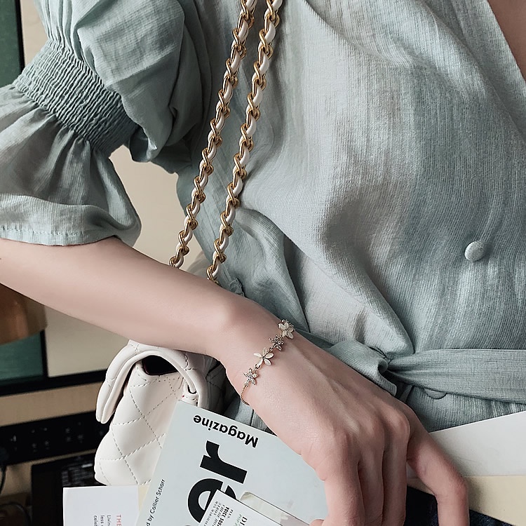 AZ204 Gelang Serut Tangan Rantai Adjustable Warna Gold Hias Kristal untuk Wanita