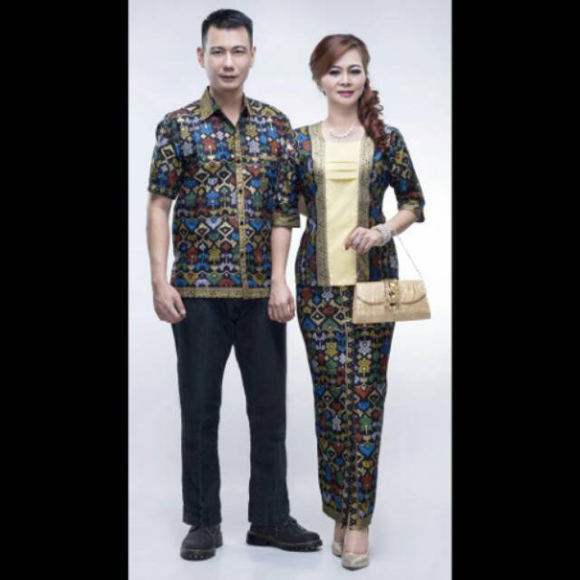 Batik Couple/Batik Sarimbit/Batik keluarga - Mentari Hitam