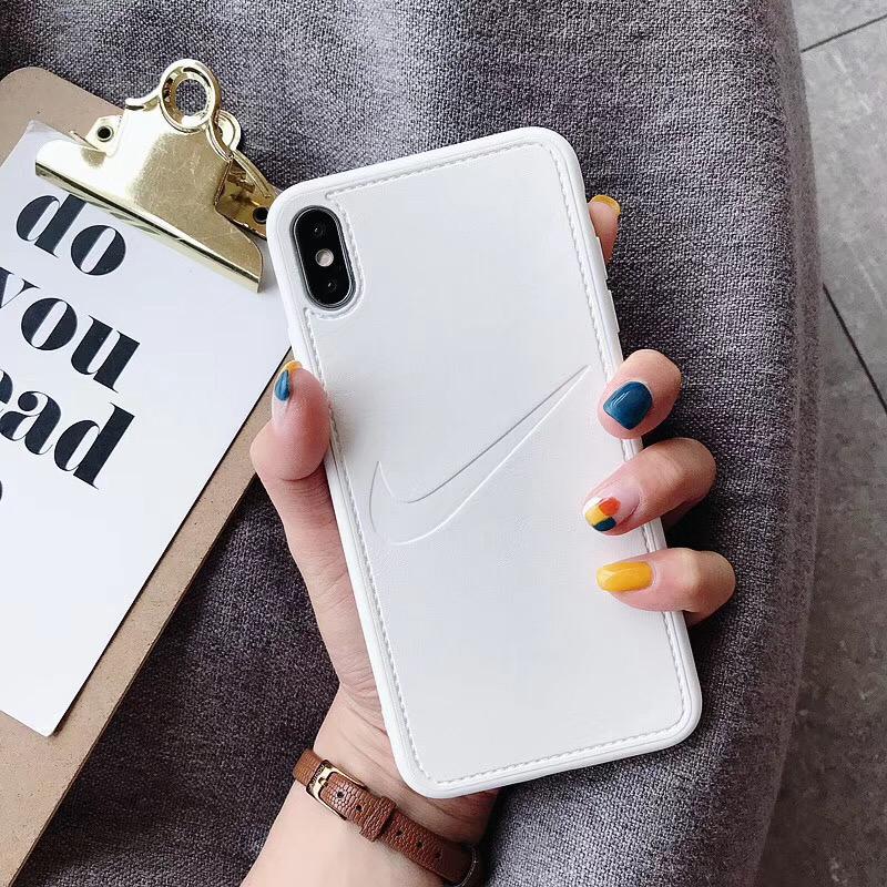 iPhone 11 Pro Casing Soft Case Desain Logo Supreme Bahan
