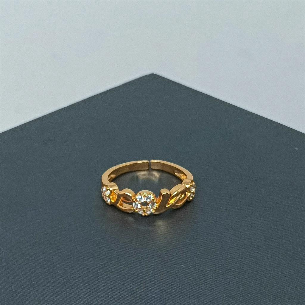 Cincin Titanium Wanita Emas Muda Anti Karat Asli Gold Emas Couple Dewasa Dan Luntur Logam Asesoris Jewelry