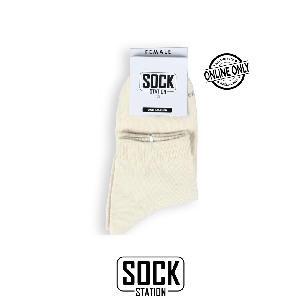 MUNDO SOCK STATION Women Casual Ankle Sock - Kaos Kaki Wanita Pendek-RAW WHITE